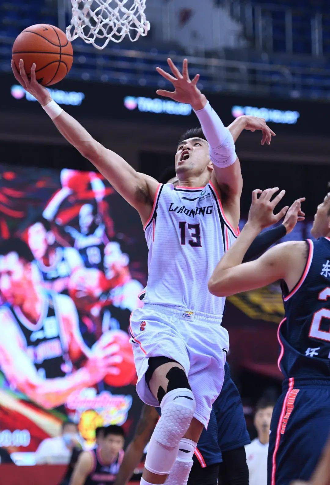 爱游戏-风云突变！山东男篮赛后刷新队史纪录；法甲版图或变；压力陡增；纪律约束更严格的简单介绍